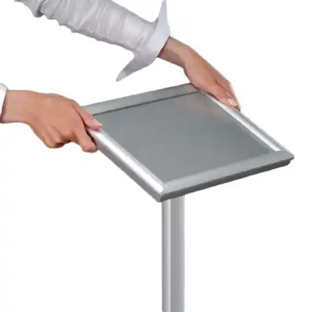 Présentoir menu aluminium A4 - Ajustable - Réf. CM120 Super Prix